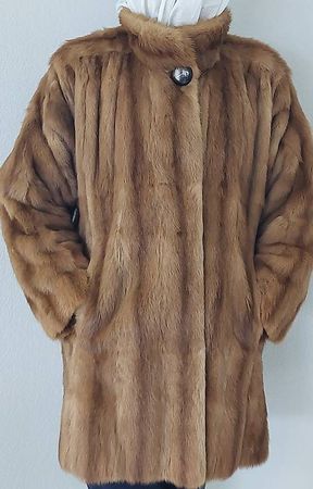 Pelz - Kurzmantel