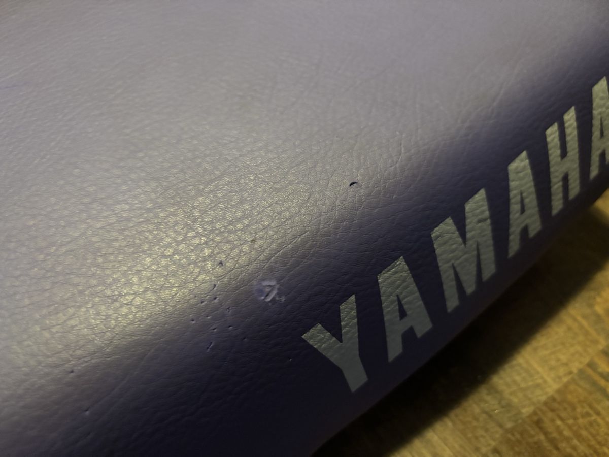 Yamaha Tutti i ricambio per moto: Yamaha XT 600 selle – Usato da Mézières VD venduto da P-M-C 6