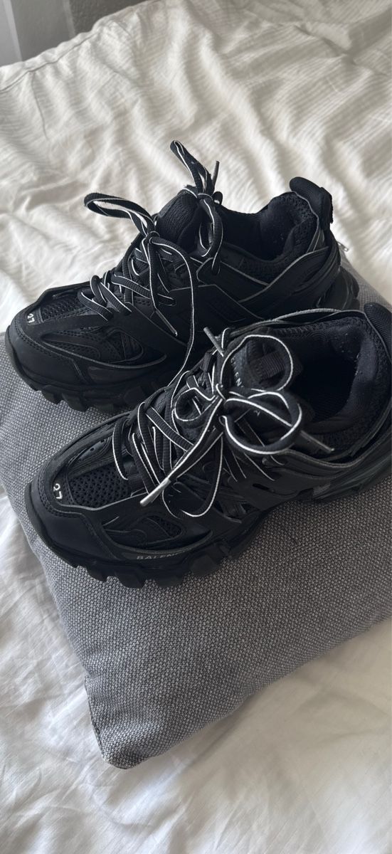 Scarpe da donna: Tracks Balenciaga Schwarz  – Usato da Kappel SO venduto da fus_5ynp 2