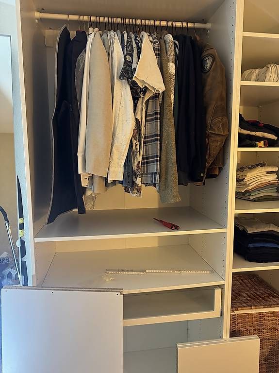Schränke: Brett für Ikea Schrank – Gebraucht aus Zürich von Hanglooi