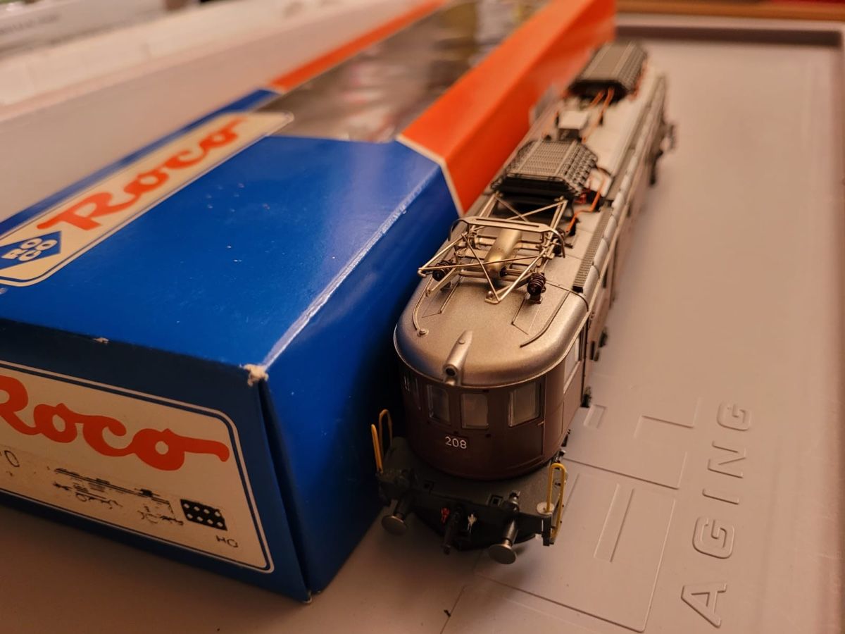 Roco Modellini di ferrovie: ROCO Ae 6/8 digital – Usato da Steffisburg venduto da susello 1