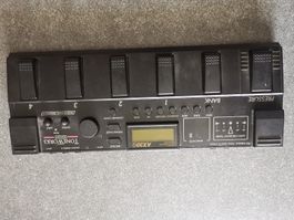 Korg Toneworks AX30G Gitarrenprozessor mit Netzteil