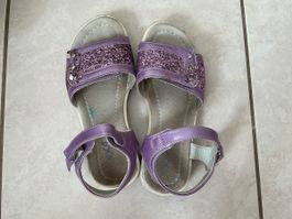 Kindersandalen Grösse 34