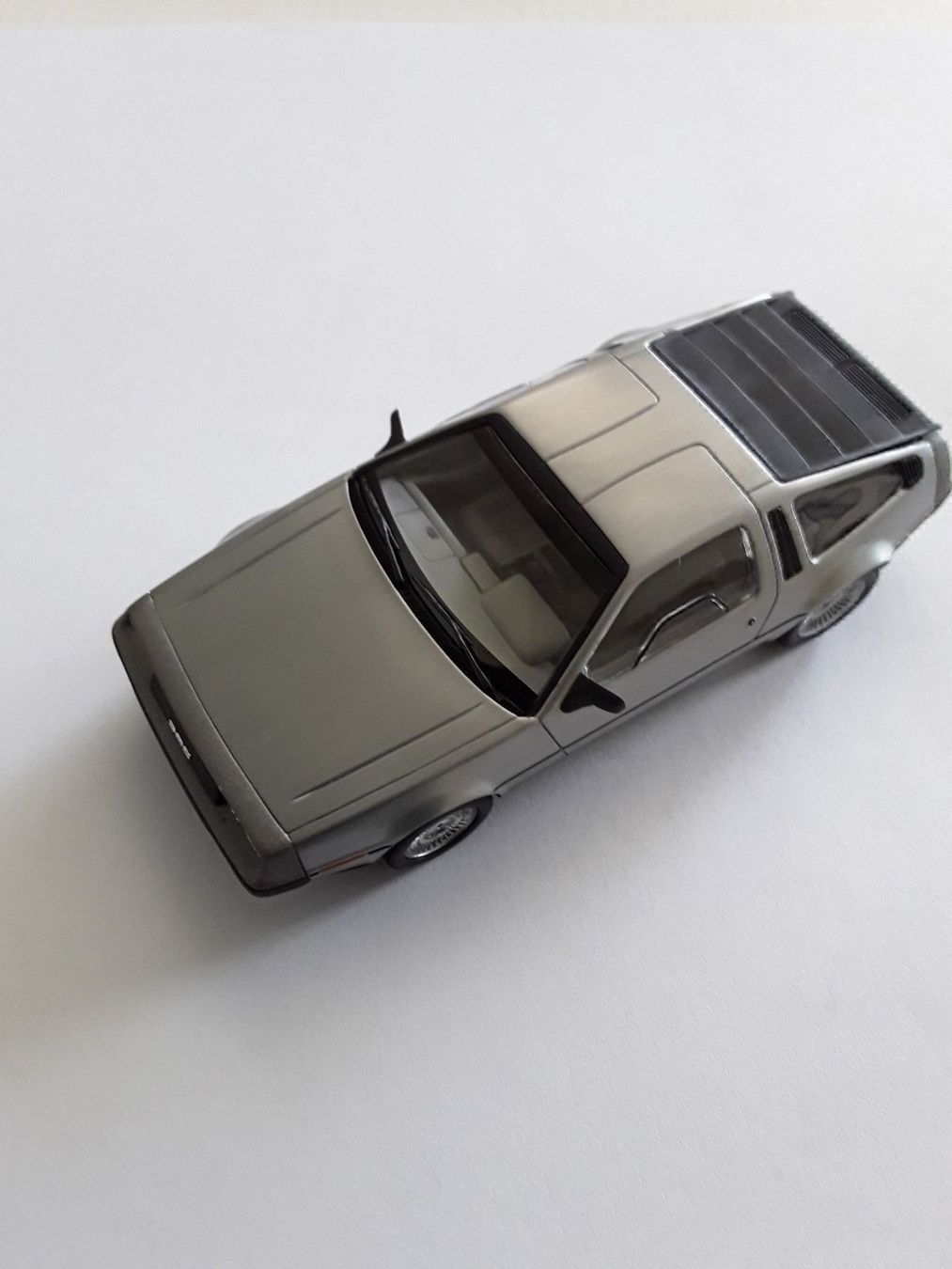 Delorean Modellini d'auto: De Lorean Modell 1:43 Minicamp – Nuovo e nell'imballaggio originale da Bazenheid venduto da derdelorean01 3