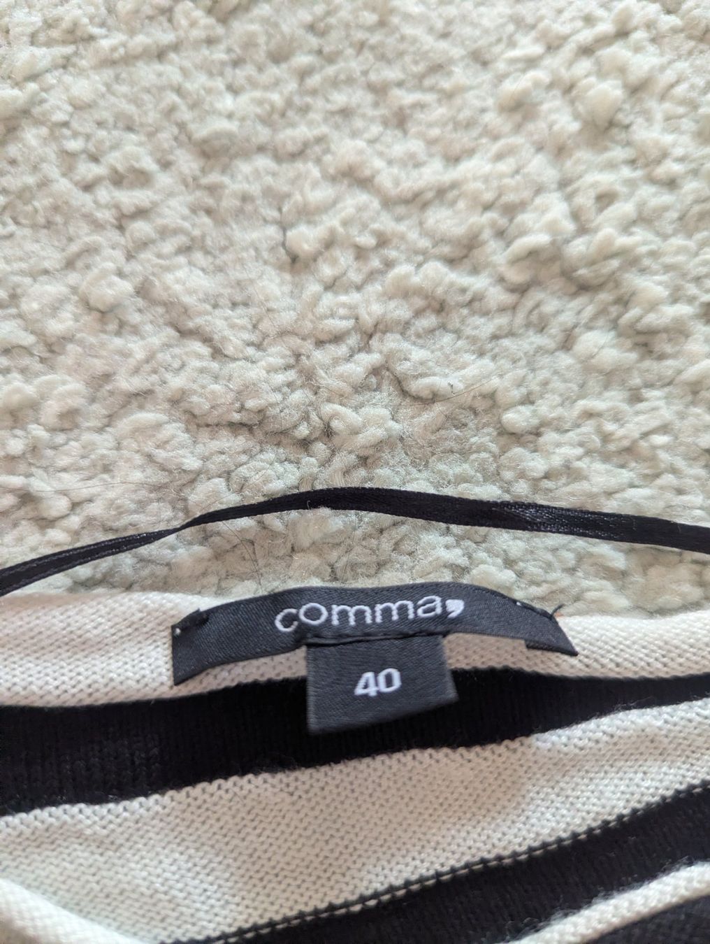 Comma Maglioni & Felpe: Damen Pullover Comma schwarz weiss Grösse 40 – Usato da Zollikon venduto da Kitchensink 3