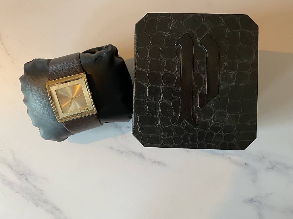 Police Orologi: Police Damenuhr mit Lederarmband – Usato da Oberentfelden venduto da SDeezy