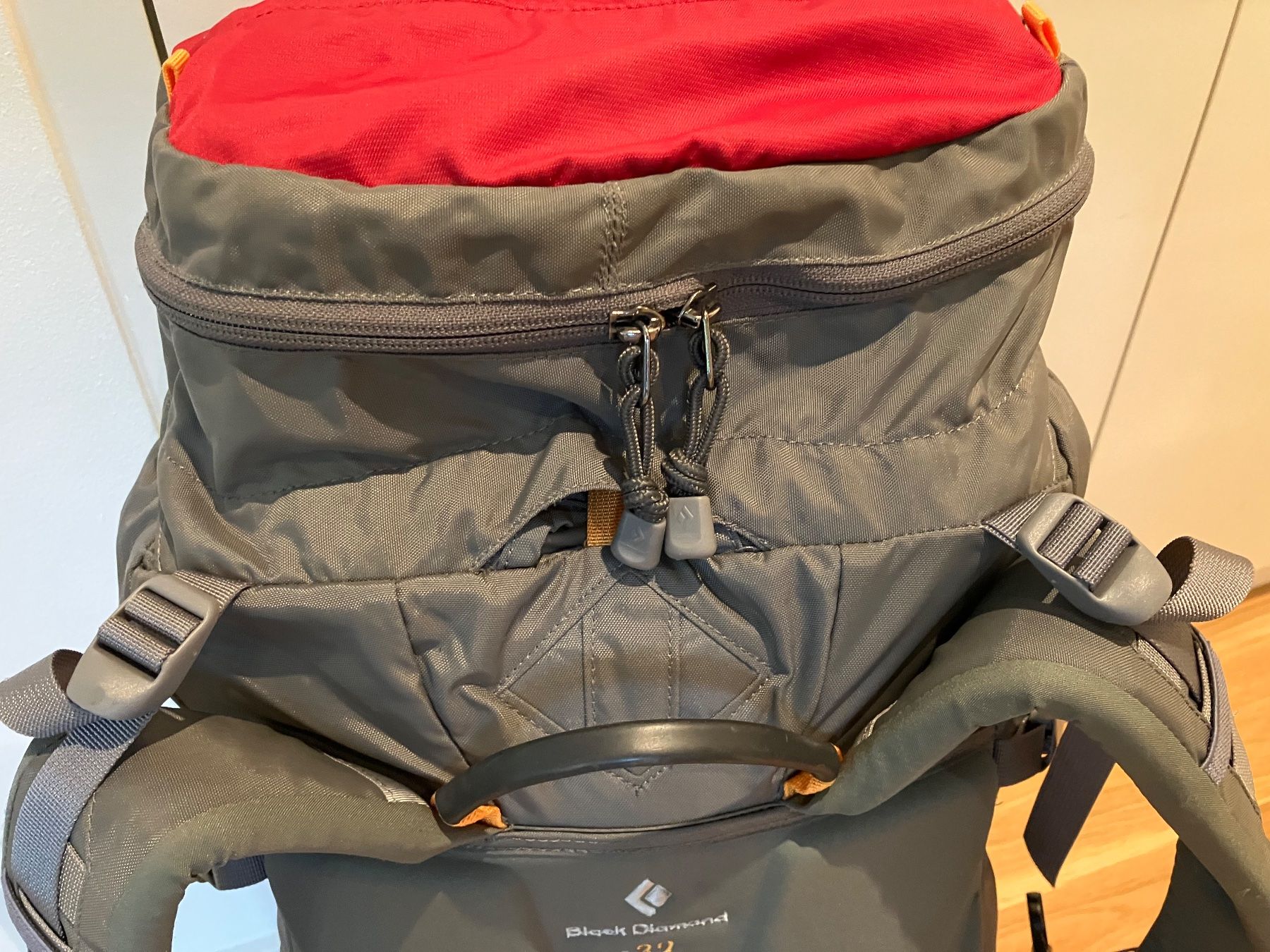Black Diamond Rucksäcke: Black Diamond Sphynx 32L Alpin-Rucksack – Gebraucht aus Uster von  5