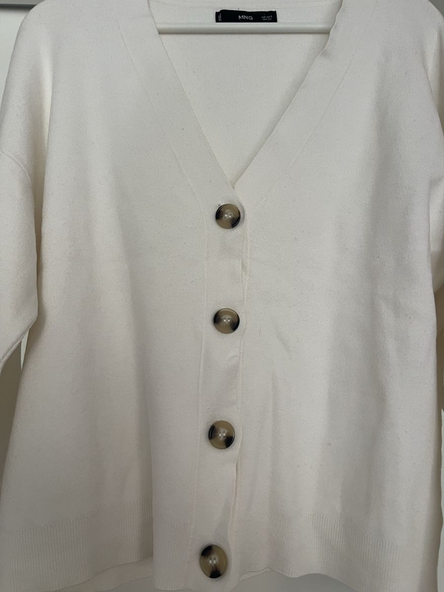 Mango Jacken: Strickjacke Mango weiss S – Gebraucht aus Bremgarten AG von arl_8nbf 1