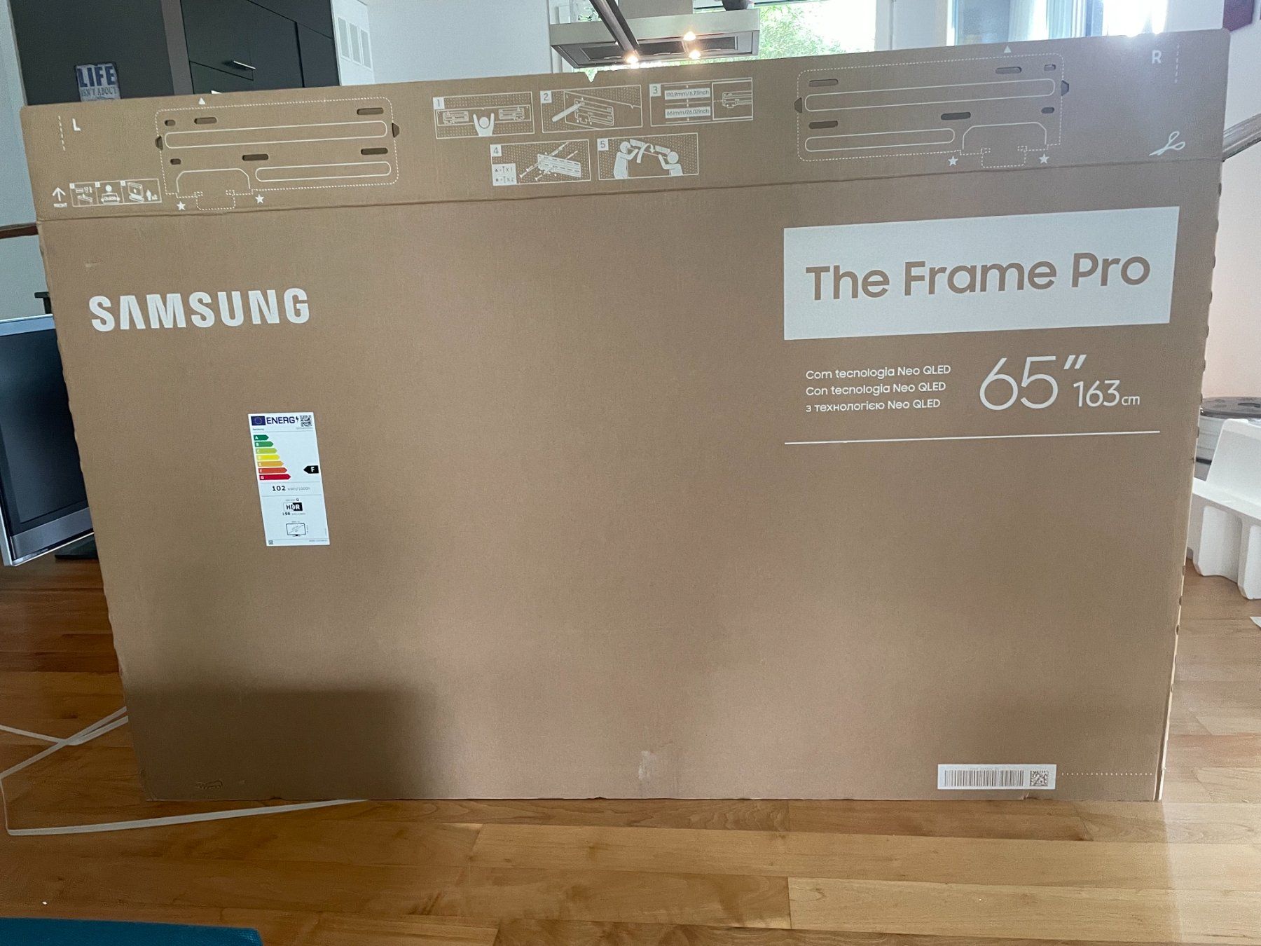 Samsung Televisori: Fernseher Samsung Frame Pro QLED 65" – Usato da Grellingen venduto da ton_7bbt 1