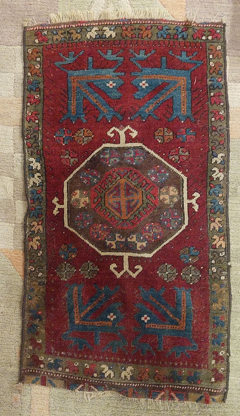 Tapis: kleiner Orientteppich mit diversen Schäden... – D'occasion à Zürich par Cortin