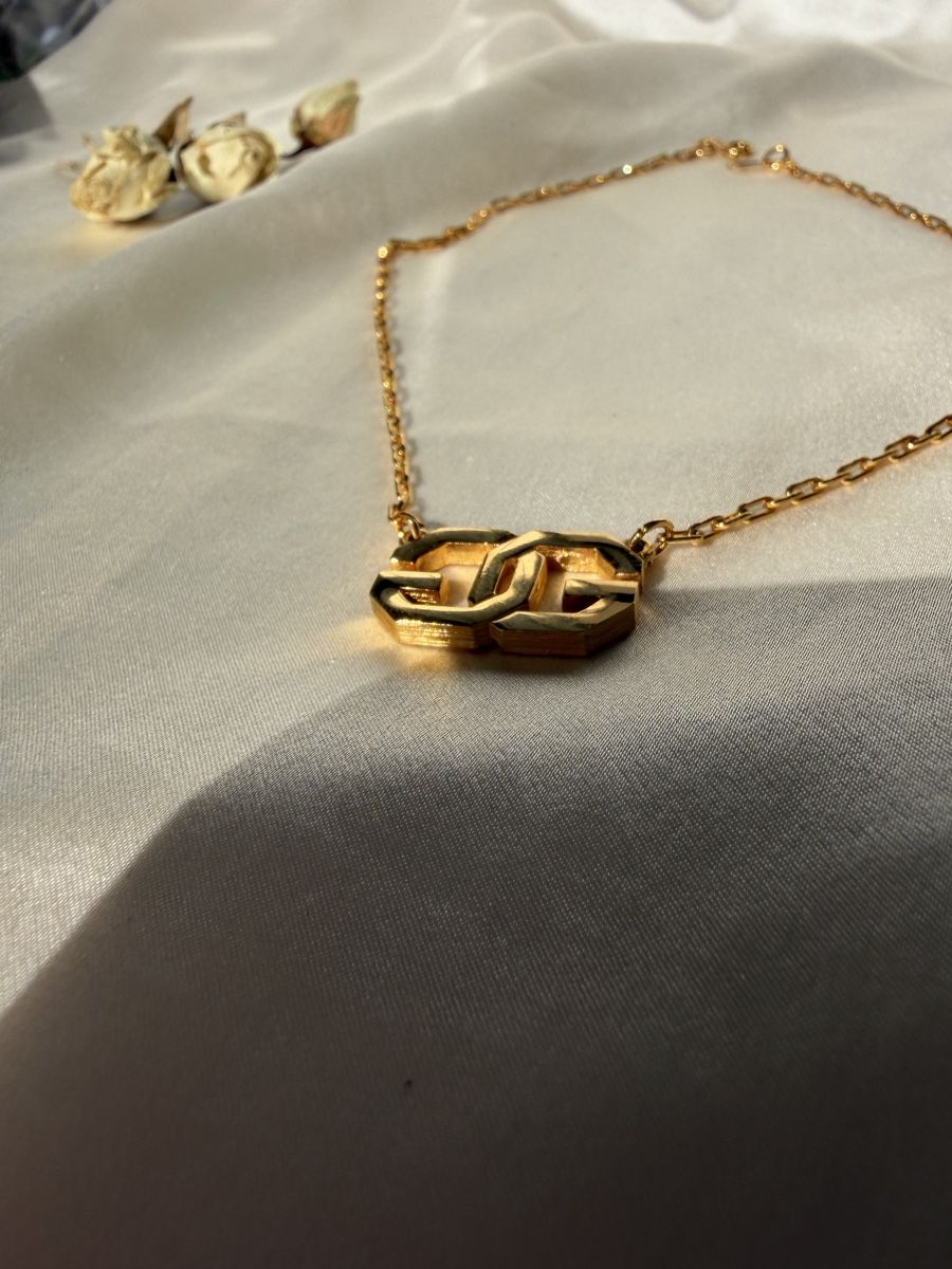Givenchy Colliers: Chaîne Givenchy. Halskette Givenchy – D'occasion à Cressier FR par Kvito4ka 6