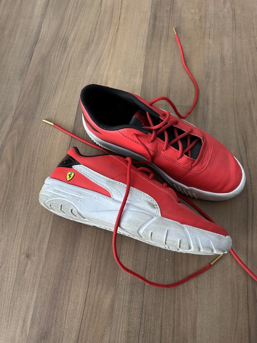 Puma Scarpe per ragazzi: Puma Ferrari Sneaker, Gr.33 – Usato da Breitenbach venduto da Diamondlady