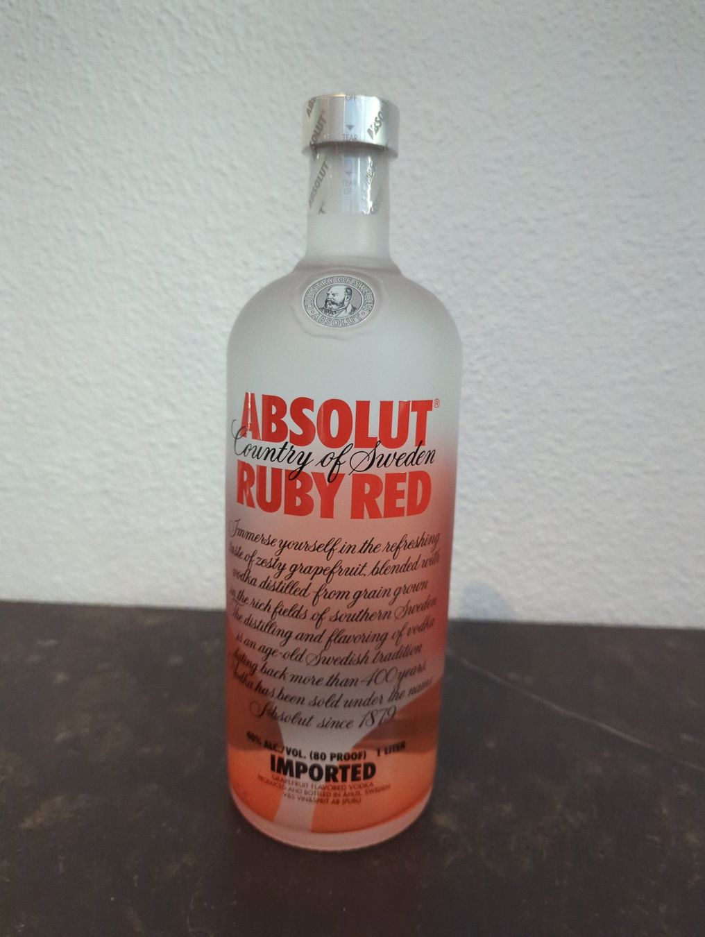 Absolut Vodka Spiritueux: Absolut Vodka 1l RUBY RED – Neuf avec emballage d'origine à Flawil par Tarragona