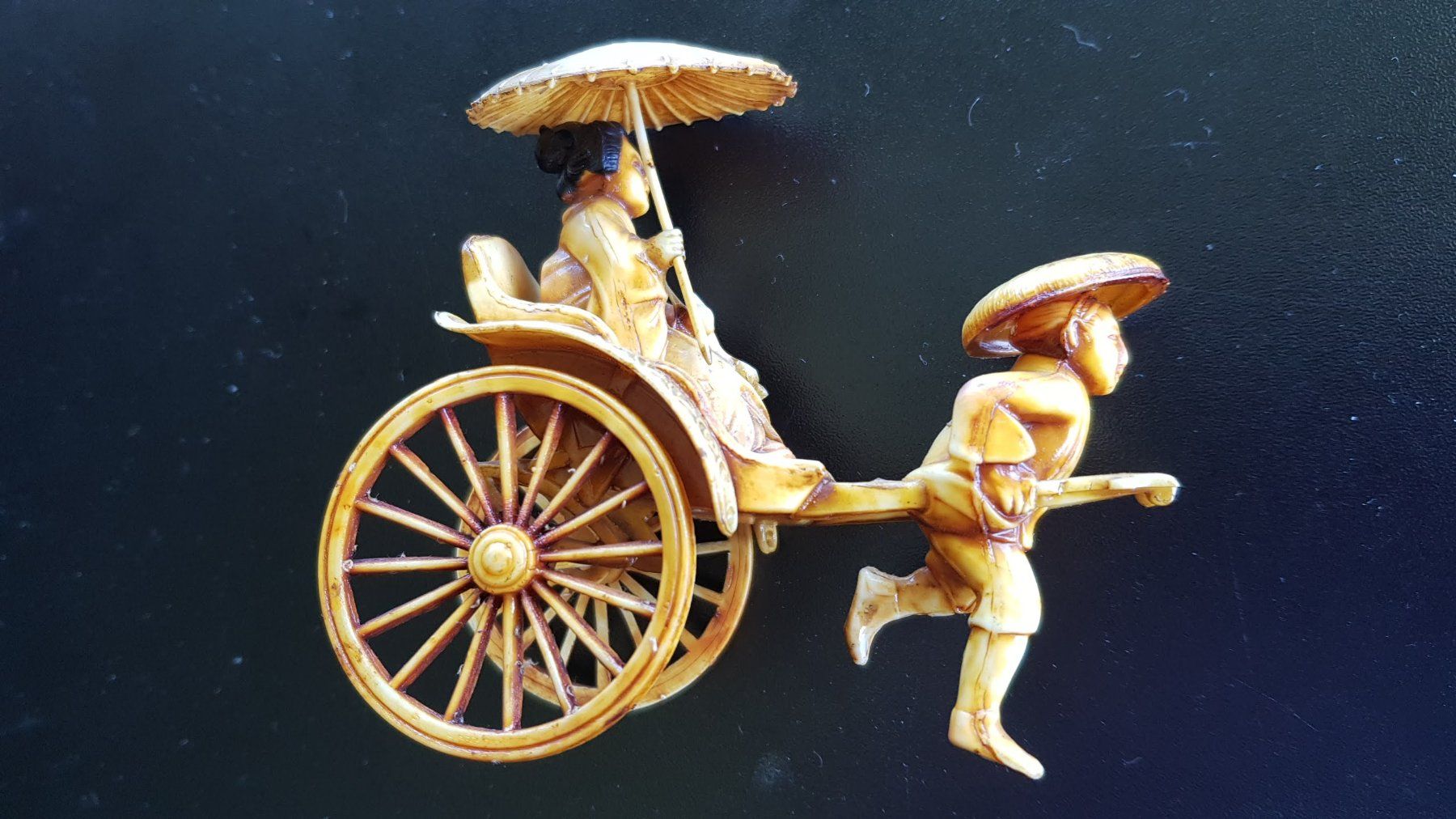 Statuette: Rischkafahrer alte Figur – Usato da Mörschwil venduto da antiksalon 8