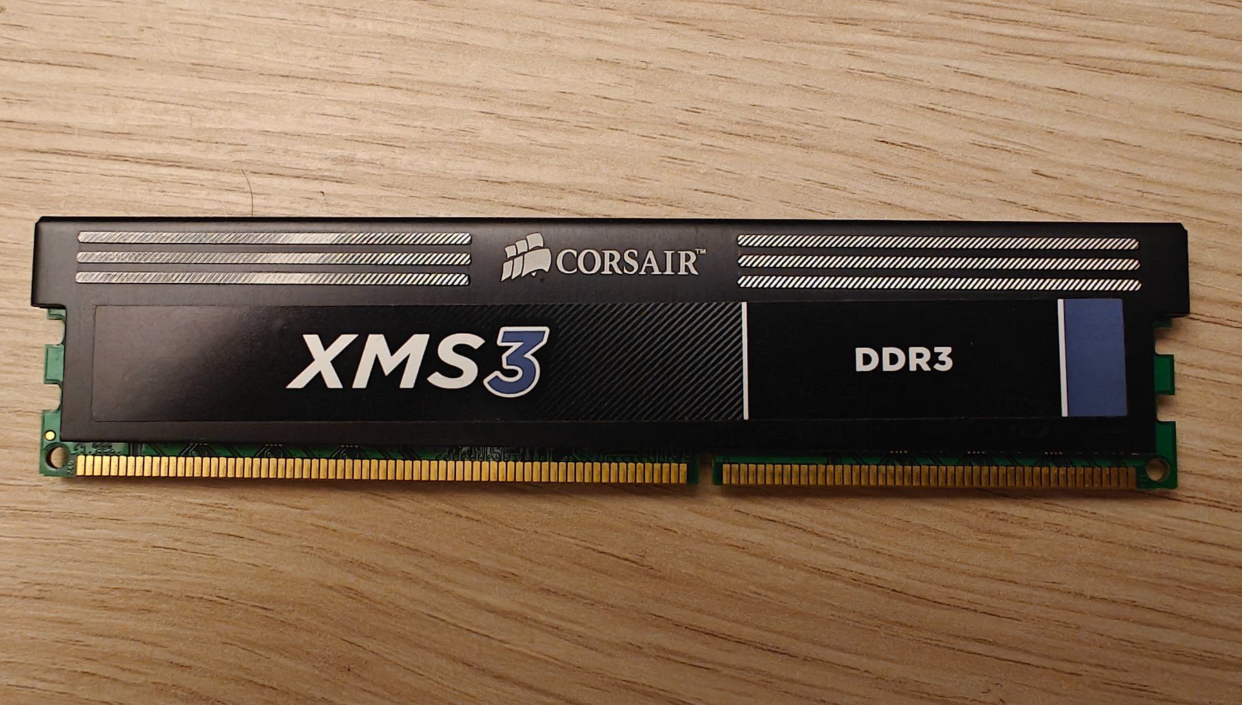 Corsair Mémoires / RAM: Barettes de RAM DDR2 et DDR3 – Défectueux à Lausanne par Protectator 4