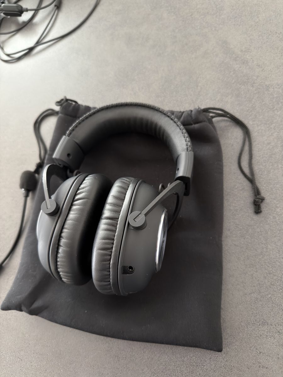 Logitech Kopfhörer: Logitech G PRO X Gaming Headset Schwarz – Neu (gemäss Beschreibung) aus Bösingen von Veuve_MSCJ 1