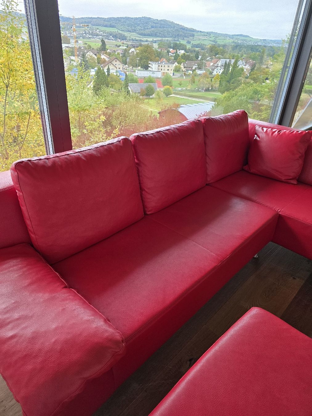 Sofas: Leder Eck Sofa rot – D'occasion à Seon par Ninorico 2