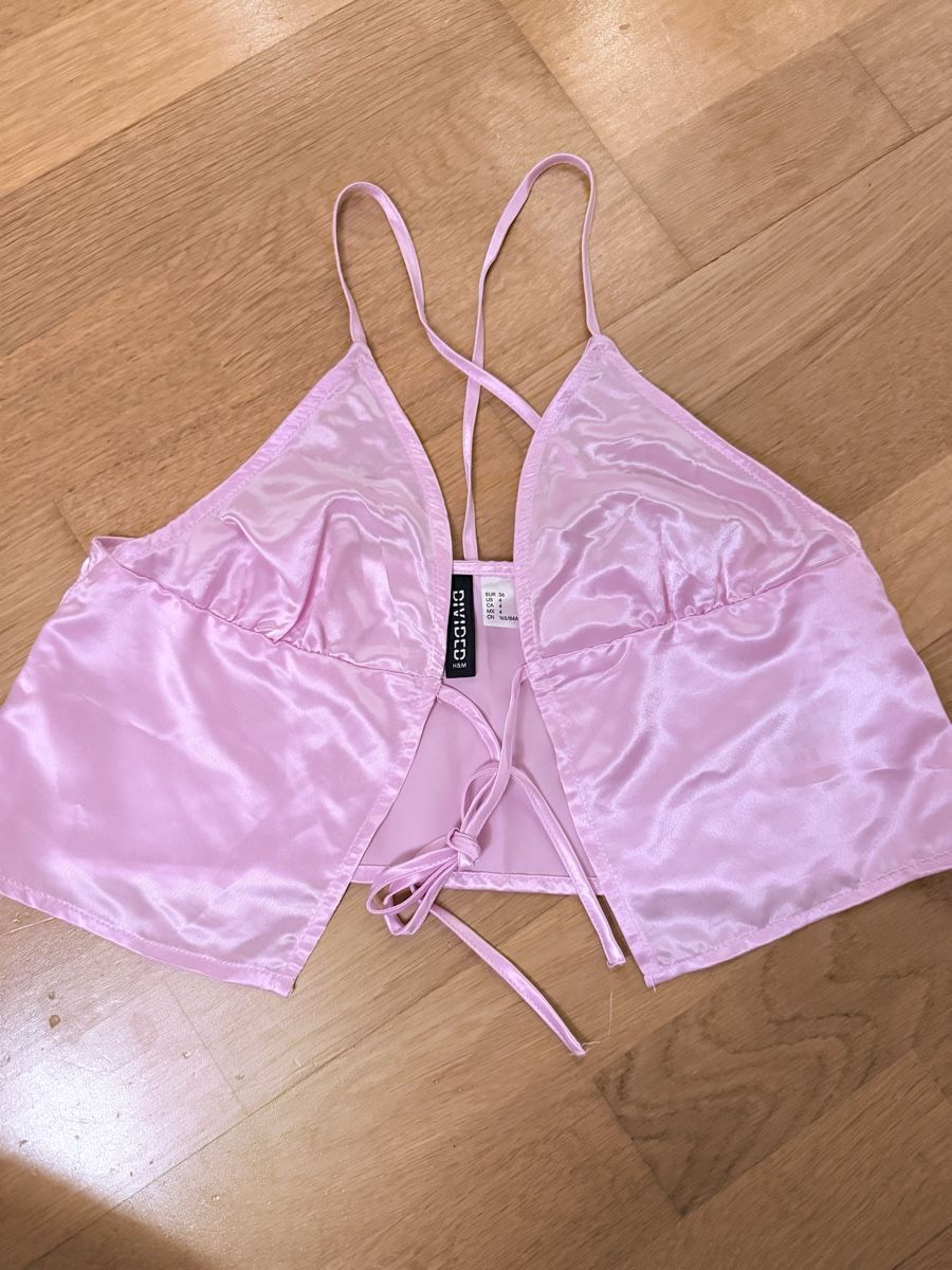 H&M Top: Damen Top S von H&M - NEU – Nuovo (secondo la descrizione) da Luzern venduto da sarahxtwilight