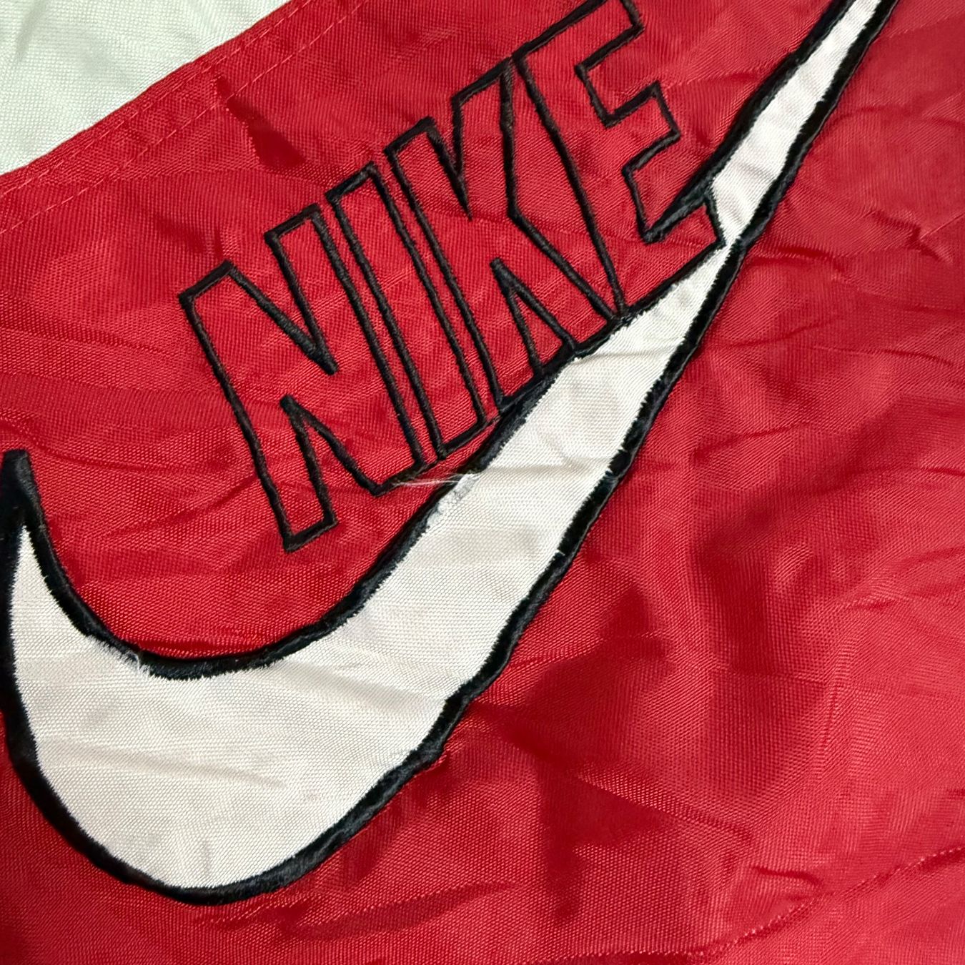 Nike Giacche: Vintage Nike 90s Winterjacke – Usato da Herisau venduto da 1asupply 3