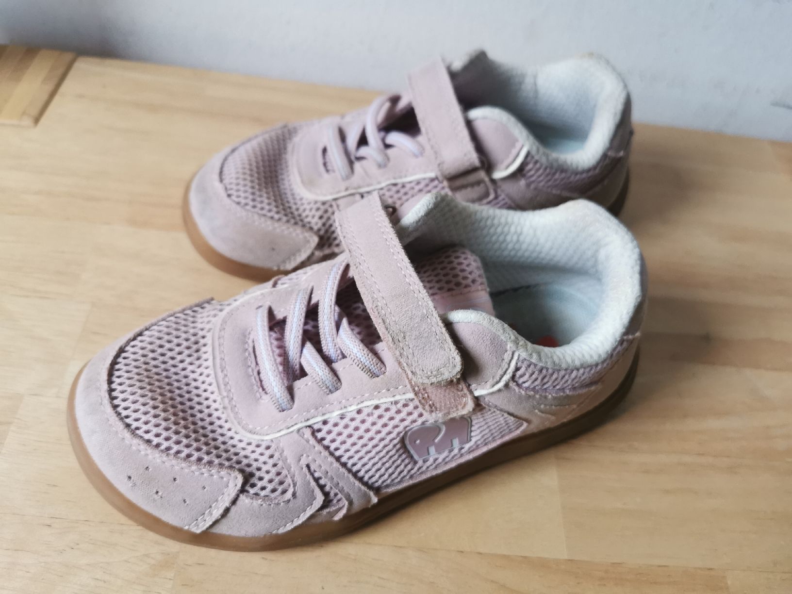 Elefanten Chaussures filles: Elefanten barfuss Turnschuhe 30 – D'occasion à Gipf-Oberfrick par JVB