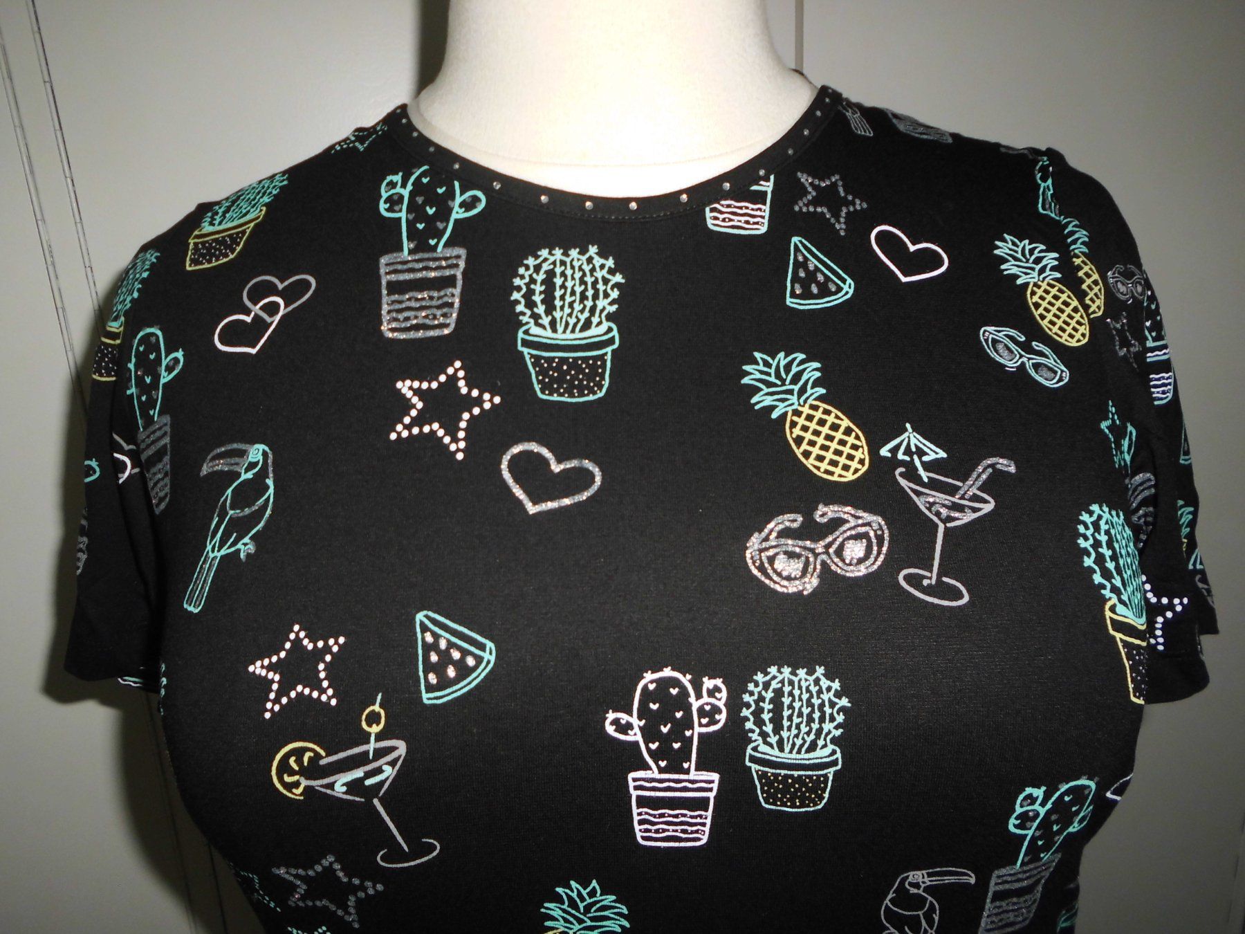 C&A T-Shirts: T-shirt noir cactus T. M – Neu (gemäss Beschreibung) aus Marin-Epagnier von Madja 1