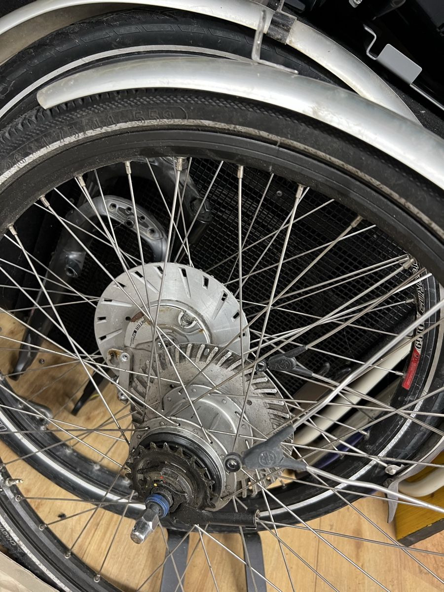 Flyer Pezzi di ricambio: Konvolut flyer e bike teile 26v – Difettoso da Grüningen venduto da deepamigos 6