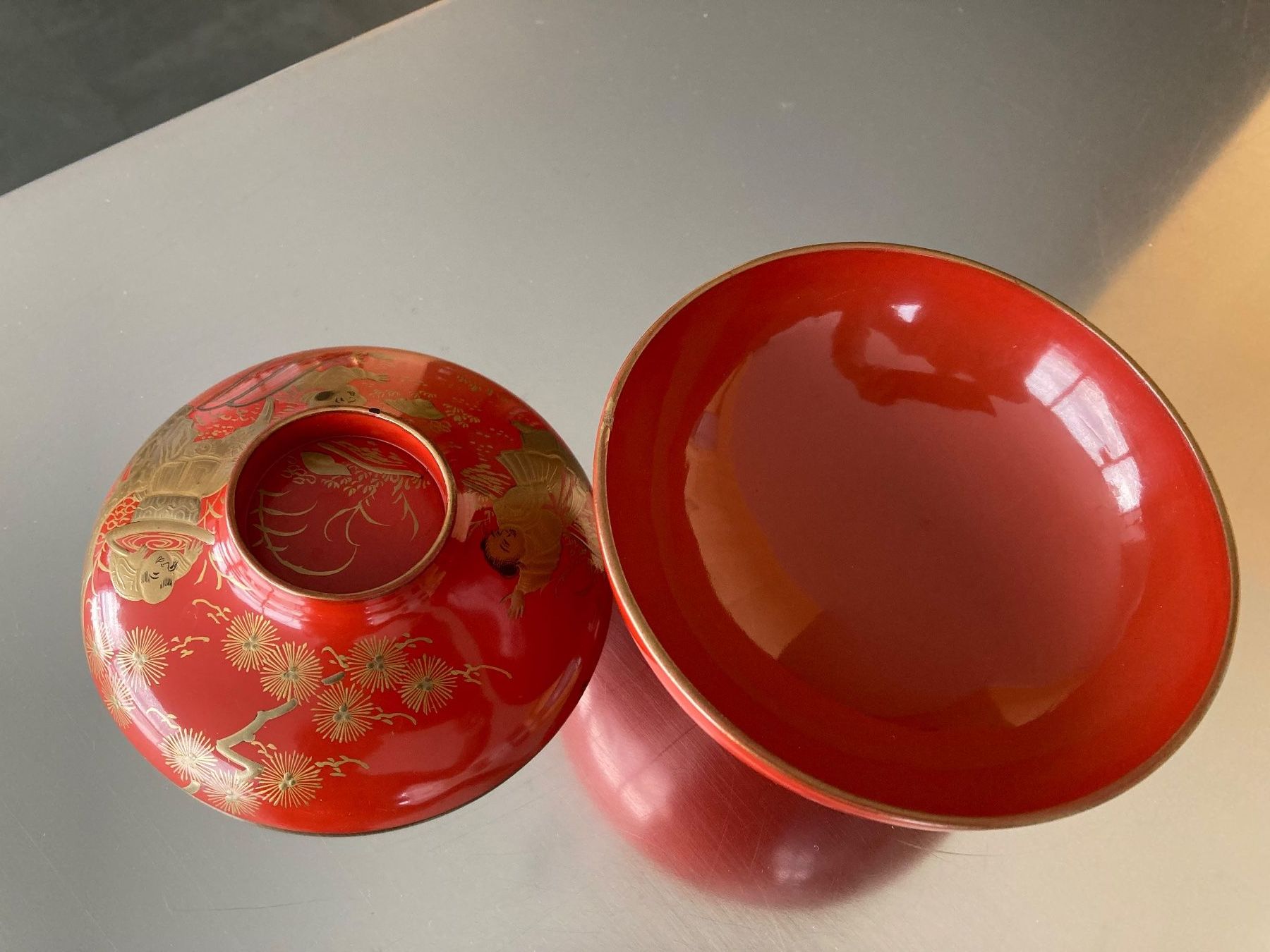 Ciotole: Wunderbare, antike Lackschale mit Deckel, Japan – Nuovo (secondo la descrizione) da Zürich venduto da einefreude 4