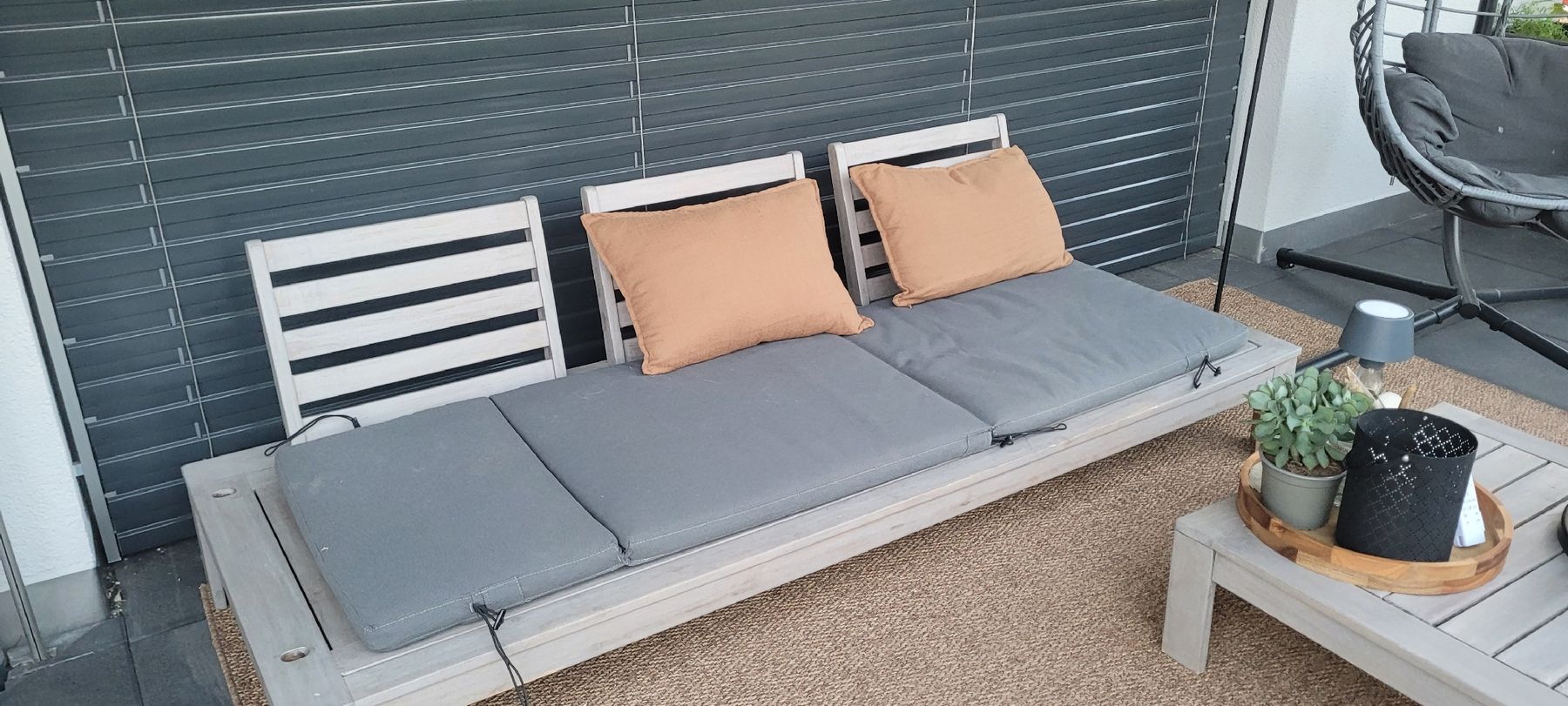 Sofas: Gartenlounge – Gebraucht aus Escholzmatt von anitadreyer