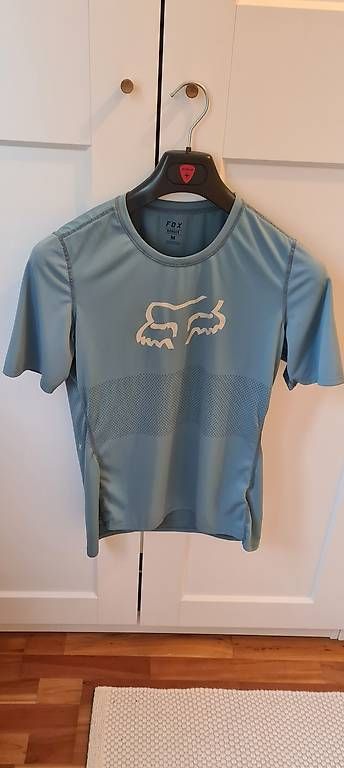 T-shirt: Fox T-Shirt Gr M hellblau – Usato da Zürich venduto da JennH
