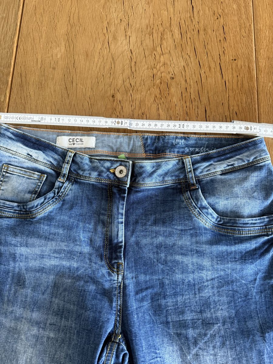 Cecil Jeans: Lässige 7/8Sommerjeans Cecil 44 – Usato da Sirnach venduto da sirni 5