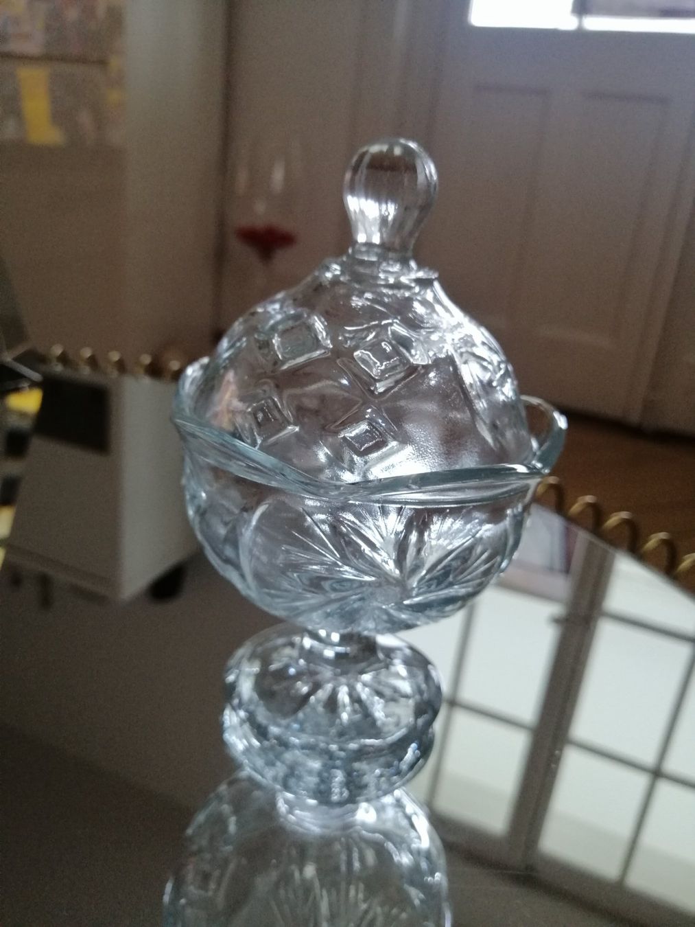 Bicchieri: Glasschäli mit Deckel – Nuovo (secondo la descrizione) da Biel/Bienne venduto da M.D.C 2
