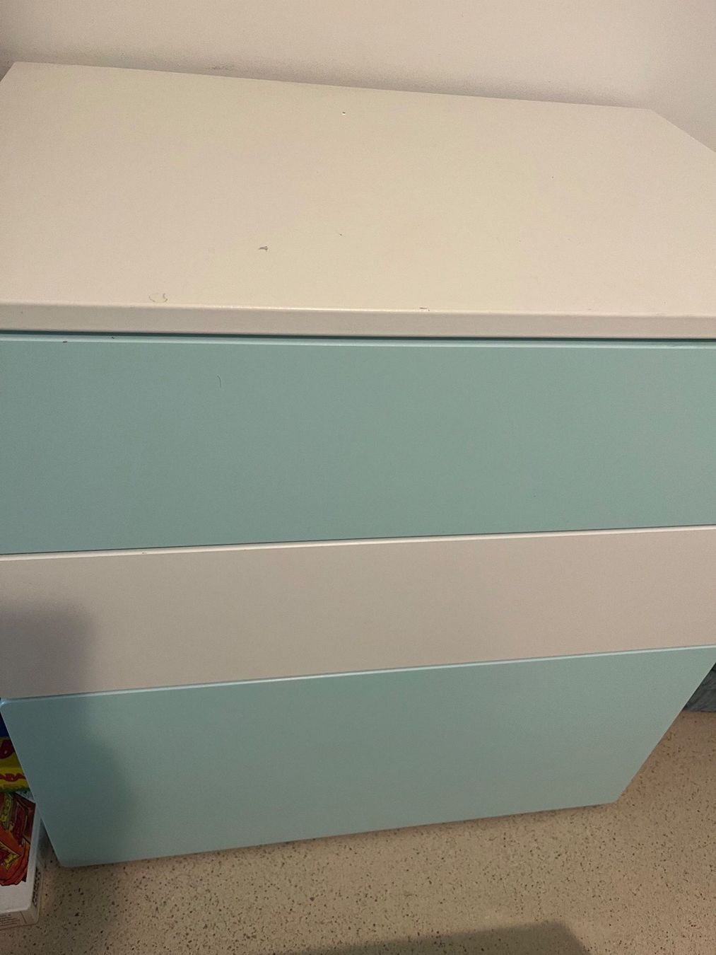 Ikea Cassettiere: Kinderkommode – Usato da Erlenbach ZH venduto da mvr_sn66