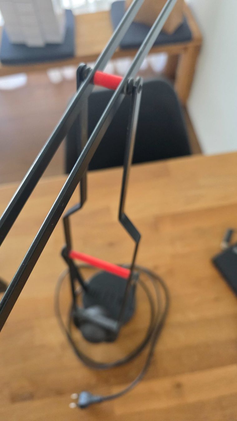 Lampade: Büro Tischlampe (Halogen) – Usato da Sursee venduto da Stormrider308 2