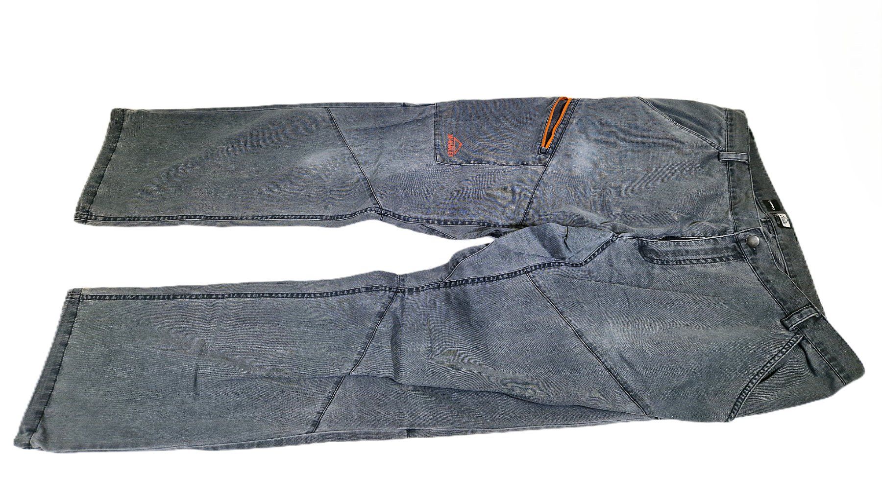 Mckinley Pantaloni: MCKINLEY Graue Wanderhose Grösse 52 – Usato da Zollikofen venduto da Restwert_Zollikofen