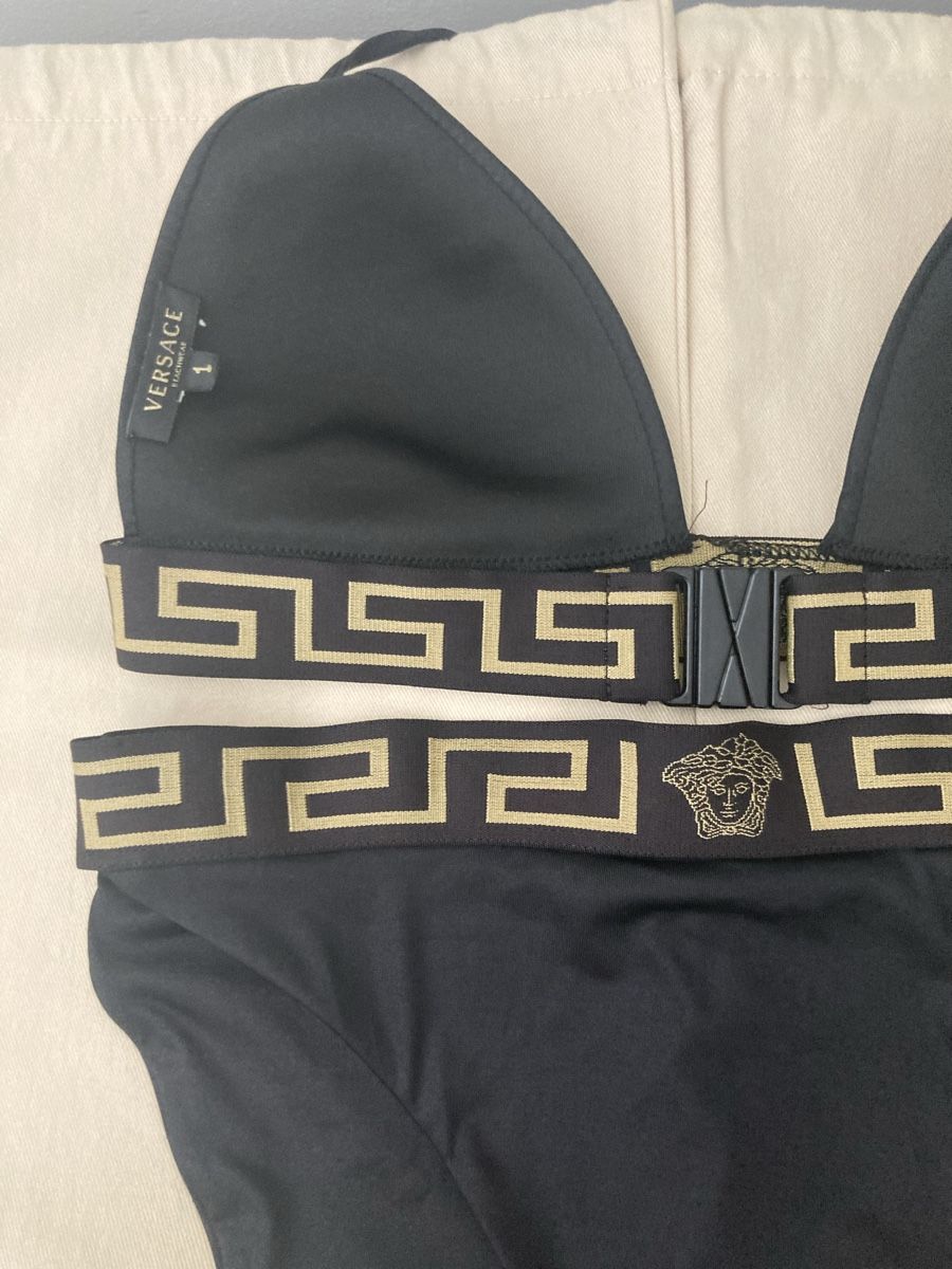 Versace Maillots de bain & Bikinis: Versace Bikini – D'occasion à Thalwil par reb_8qv9 2