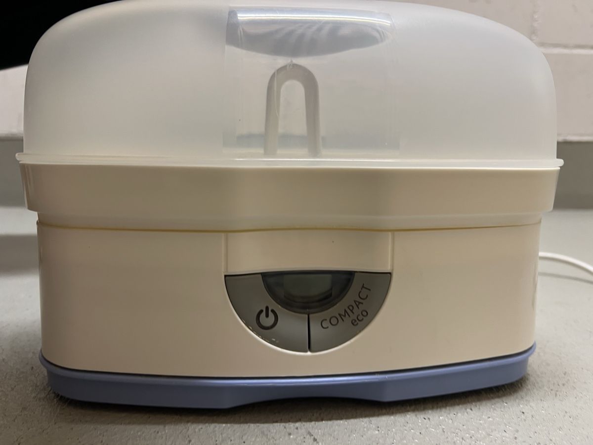 Chicco Repas pour bébés: Chicco Baby Bottle Sterilizer - Compact! – D'occasion à Watt par rmt07
