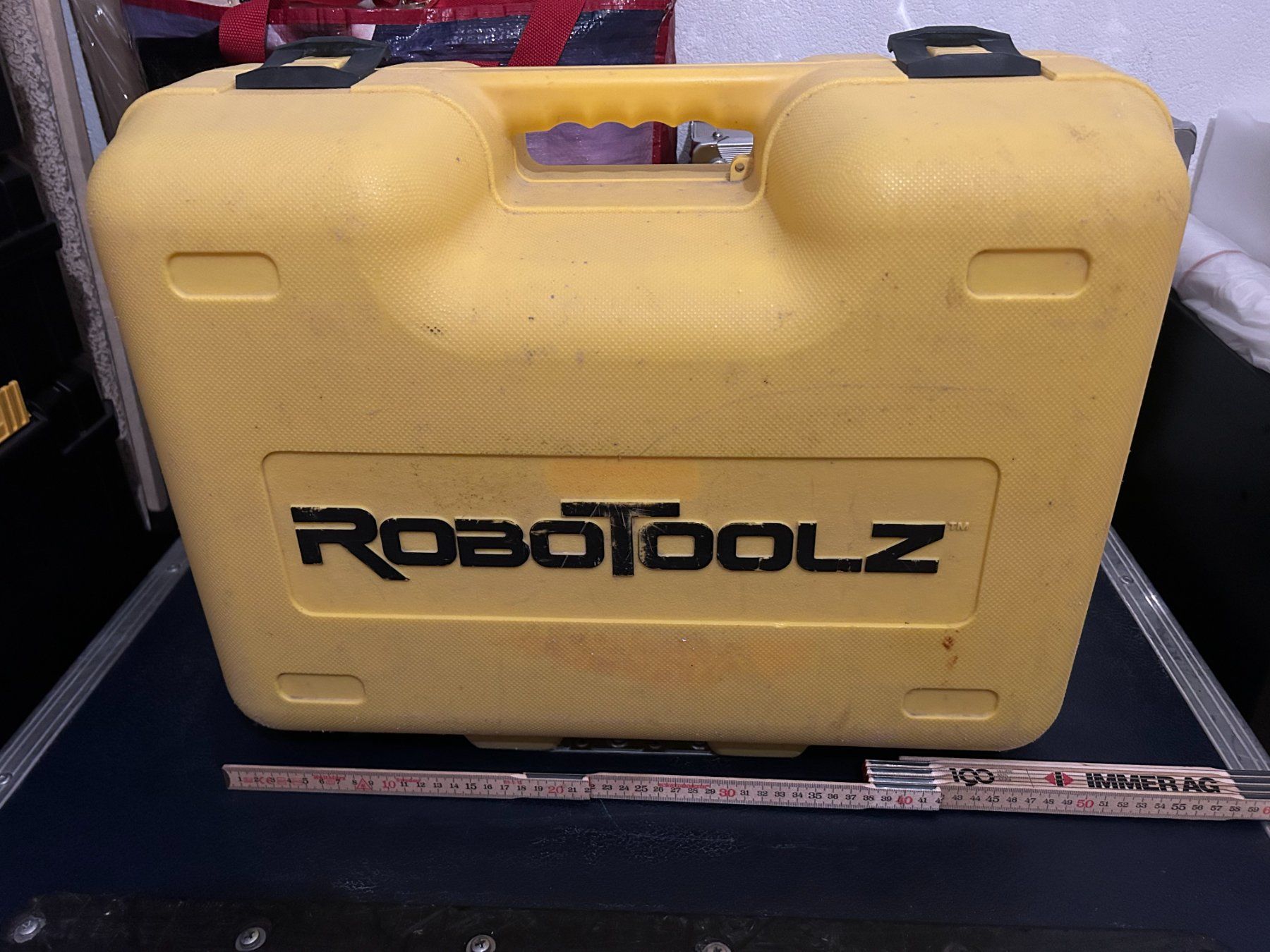 Misurare: Laser  RoboToolz RT-7690-2 – Usato da Glattbrugg venduto da casabelavista 7