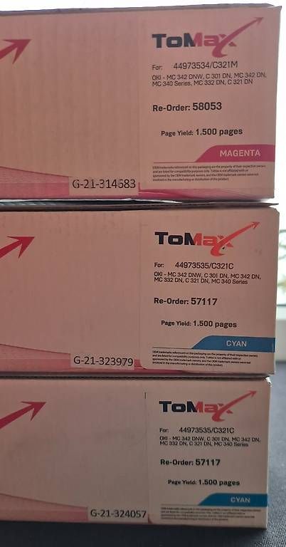 Oki Cartucce per stampanti & toner: Toner für Drucker OKI C301dn – Nuovo e nell'imballaggio originale da Beckenried venduto da Alphubel98 1