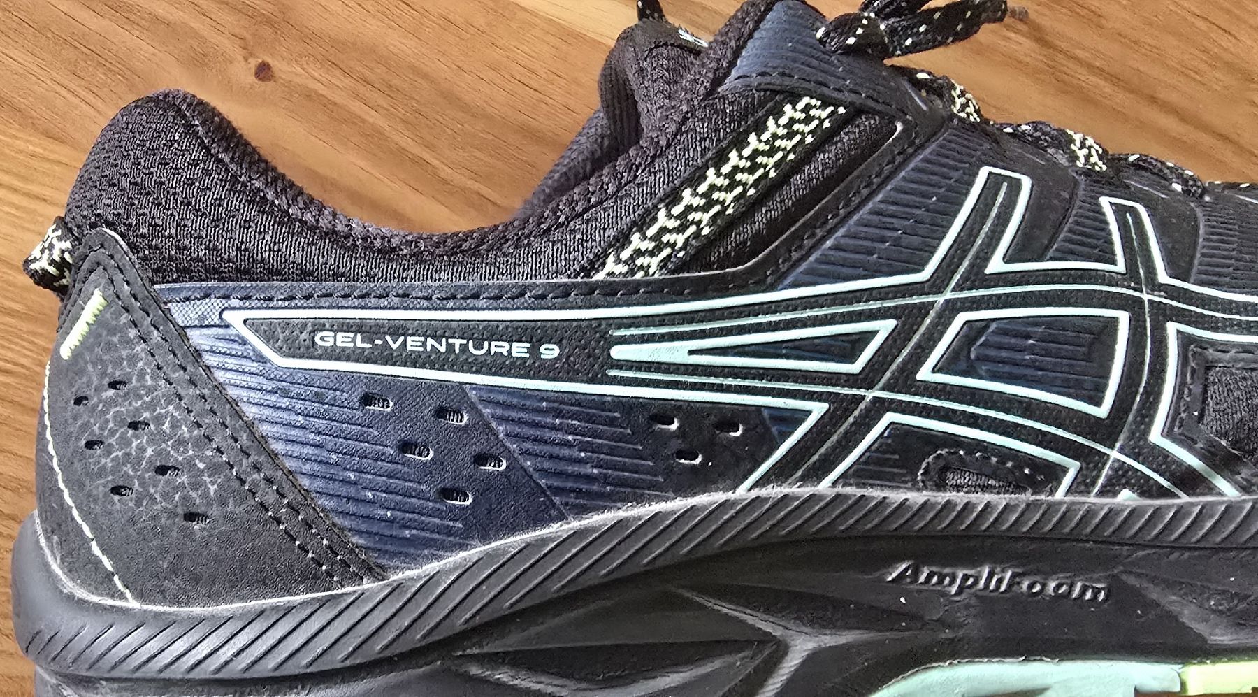Asics Scarpe da uomo: ASICS Gel Venture 9 Grösse 44.5 – Usato da HORN venduto da Beat2fast4you 4