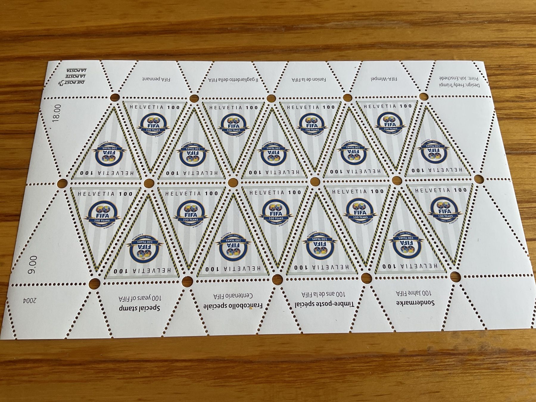 Tutti i francobolli: Bogen mit der begehrten FIFA Briefmarke – Nuovo (secondo la descrizione) da Uster venduto da Hotelliquidation