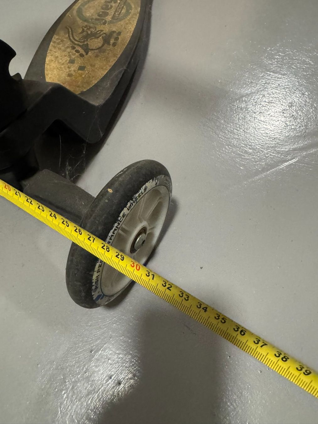 Hudora Kickboard: 3-Rad Tretroller Hudora Kinder Roller gebraucht – Usato da Wichtrach venduto da Sl4sh 3