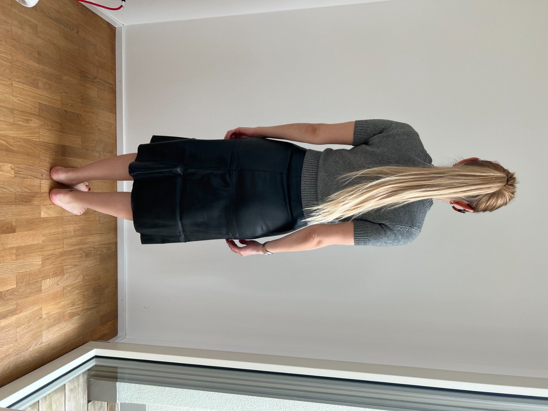 H&M Gonne: Jupe midi similicuir H&M – Usato da Zürich venduto da mps_9cp7 2