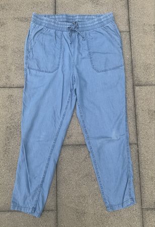 BLUE MOTION Sommerhose hellblau Gr. 44