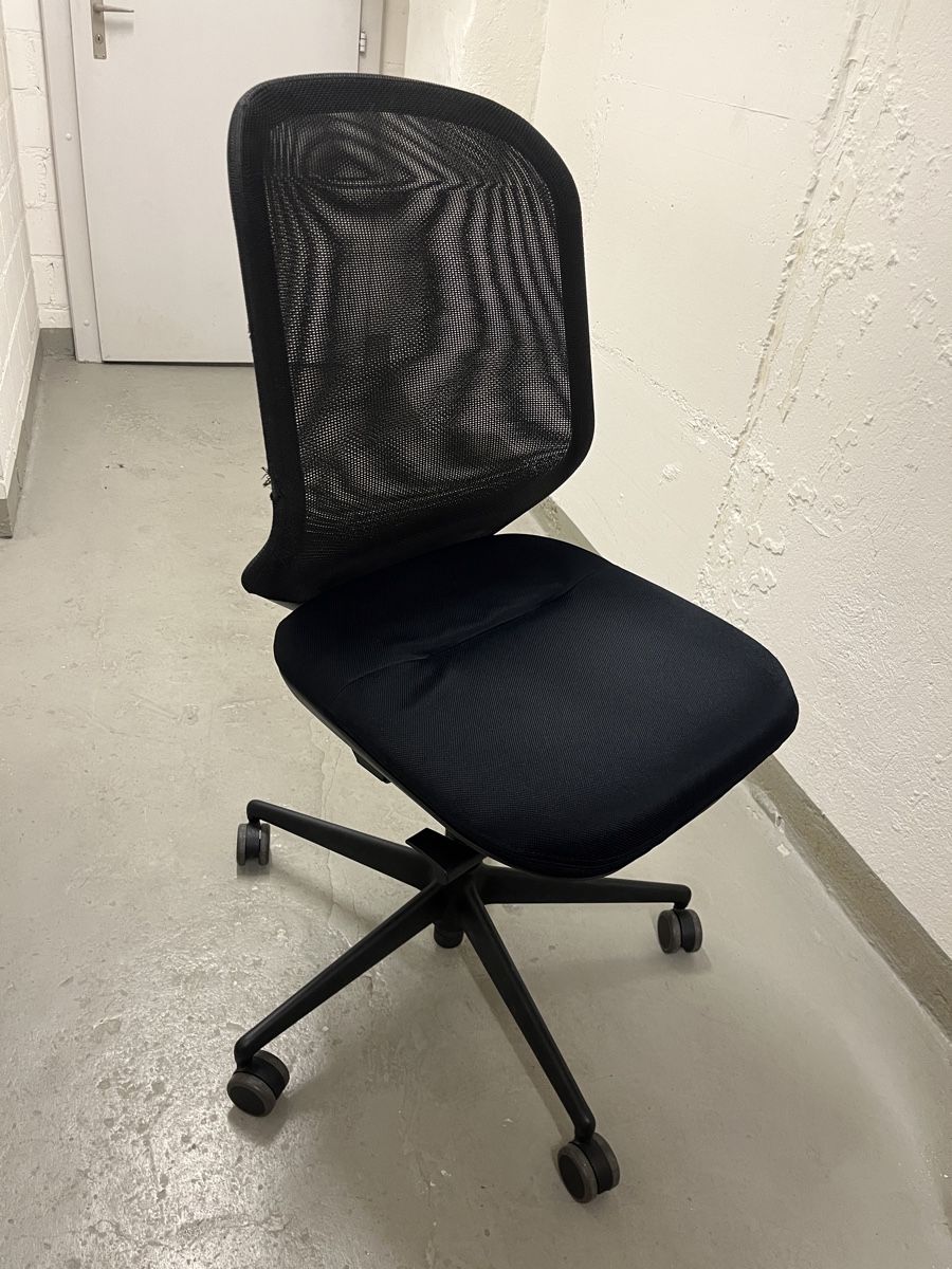 Rollstühle: Bürostuhl Vitra ID Mesh – Gebraucht aus Solothurn von HH91