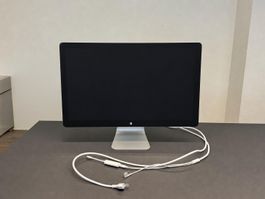 Apple Thunderbolt Display 27“ inkl. USB-C Adapter
