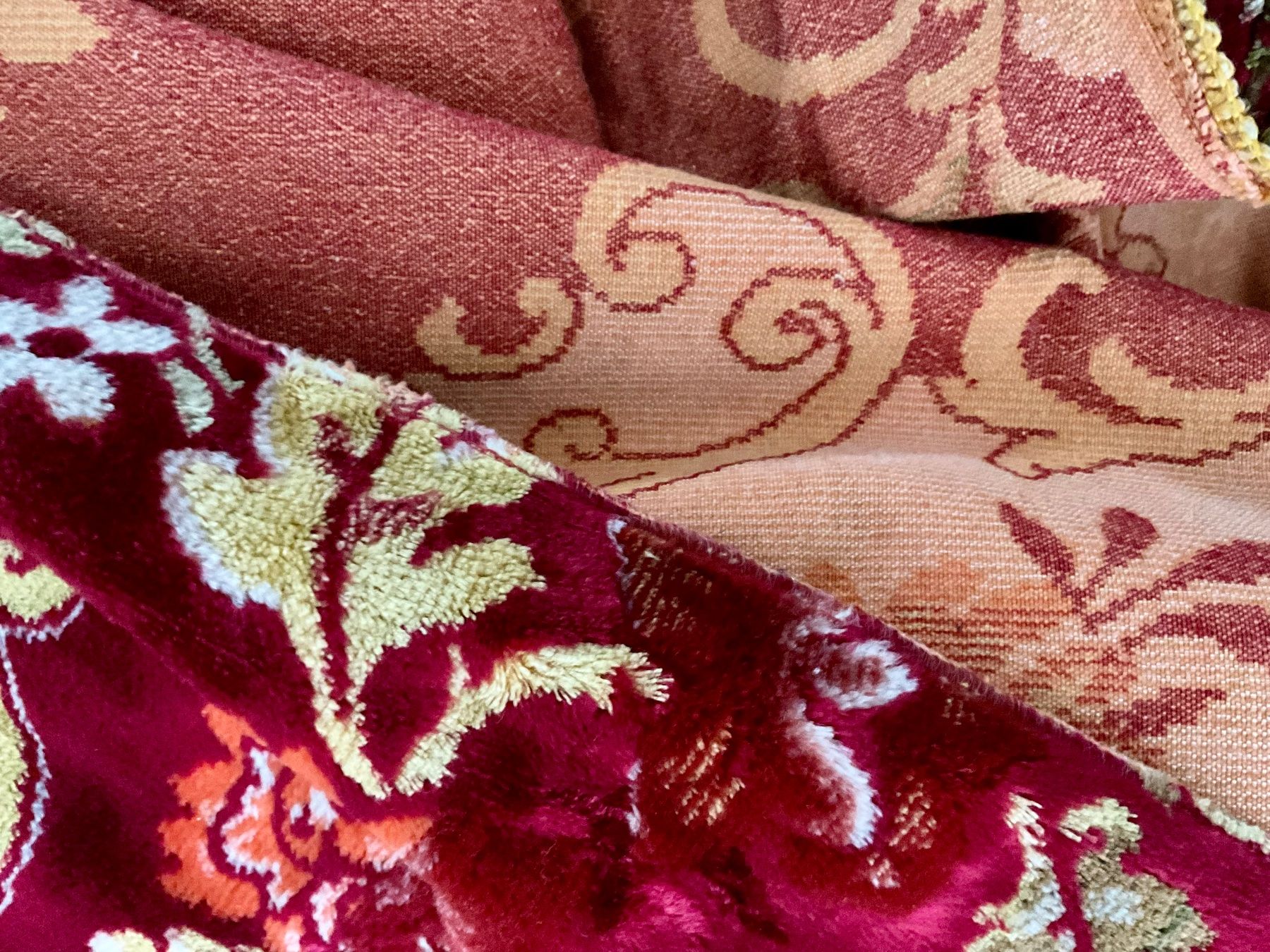 Coperte: Velours Decke, wunderschön, neuwertig – Nuovo (secondo la descrizione) da Herisau venduto da eri_2tb5 6