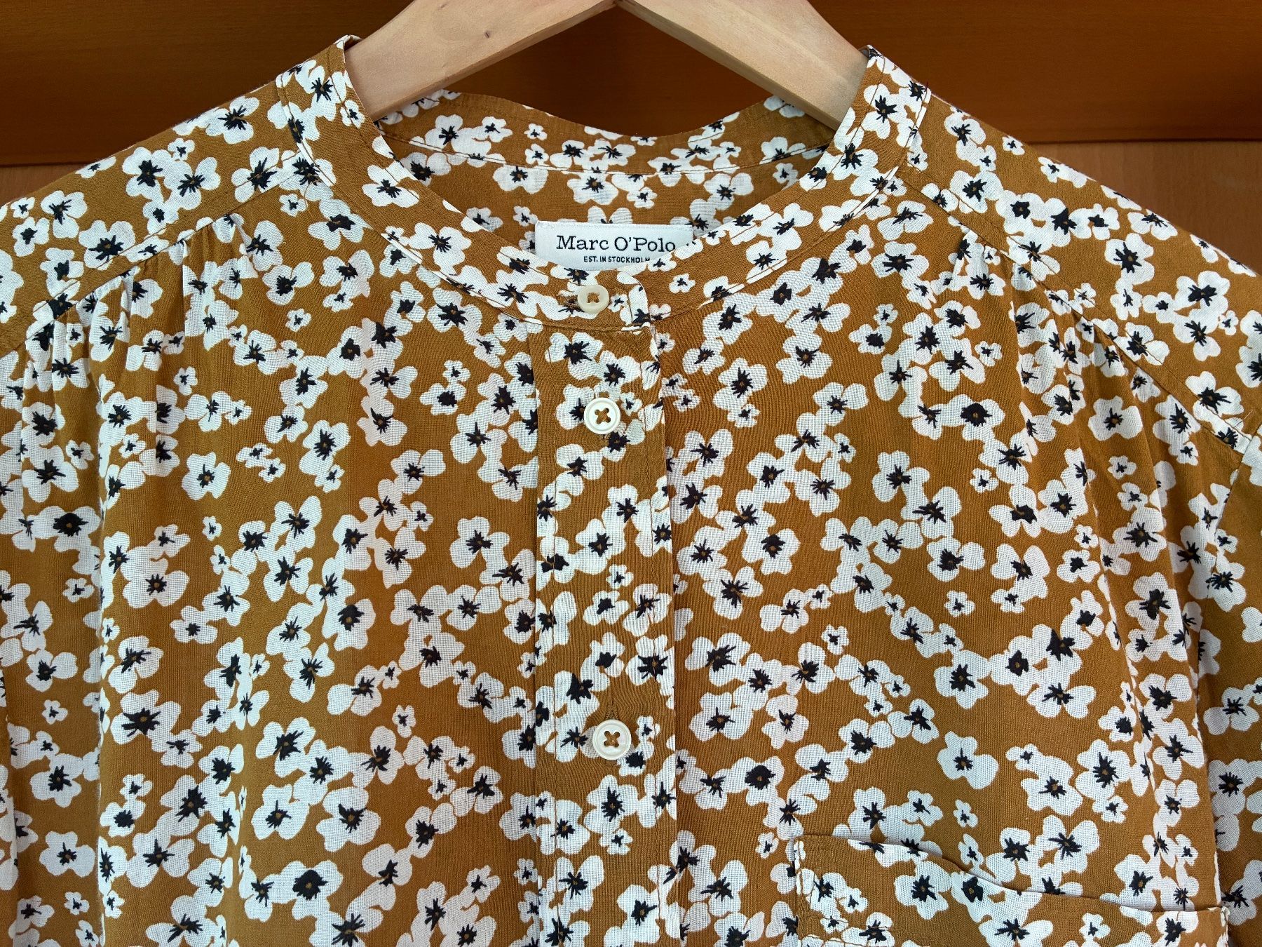 Marc O'Polo Chemisiers: Bluse beige Marco Polo Gr. M – D'occasion à Boll par valoune01 2