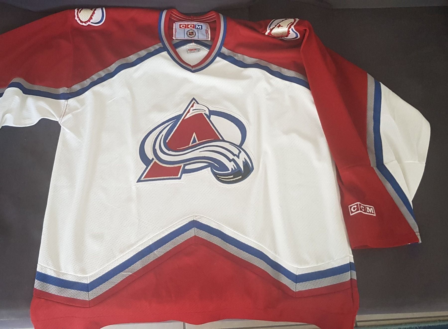 NHL Leibchen & Hosen: Maillot Colorado NHL original – Gebraucht aus Villars-sur-Glâne von Mark_988 1