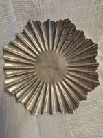 Metalschale auf Fuss, Vintage, Sowjetunion