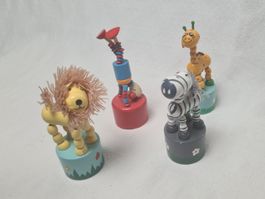 Figurines à bouton-poussoir (wakouwa)